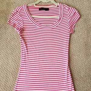 Pink & white short sleeve t-shirt